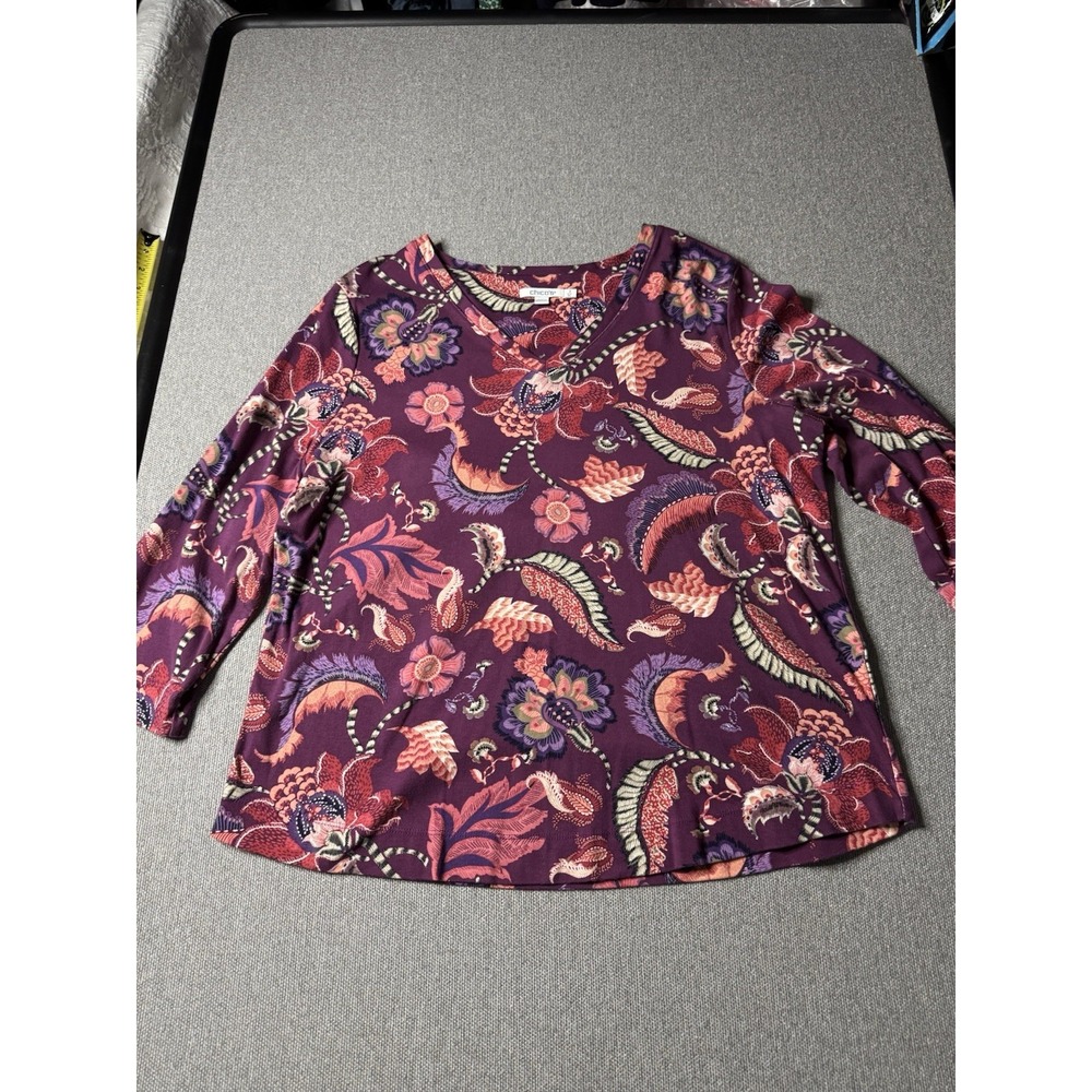 Chico's Women's Magenta And Red Paisley Floral V-neck Blouse Size 3 Whimsigoth